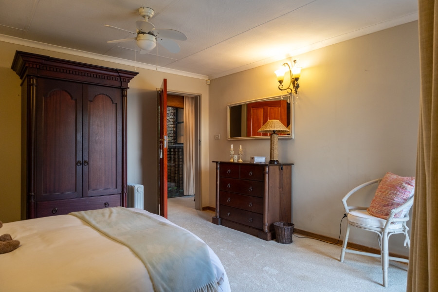 7 Bedroom Property for Sale in Mullersrust Free State